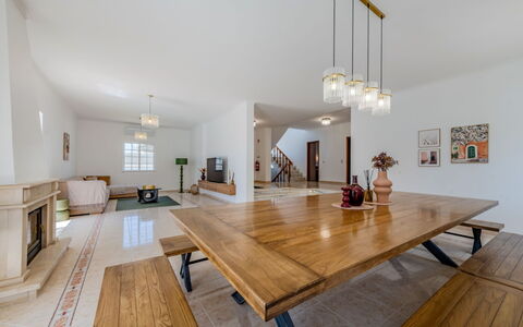 Villa Areias V6 Vip Properties: Udvej, Hotel, Ferieby