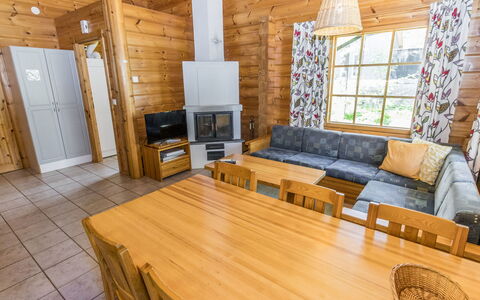 Lokki: Træ, Etage, Gulvbelægning, Sommerhus, Bejdse, Hårdttræ, Bjælkehytte, Trægulve, Planke, Tømmer