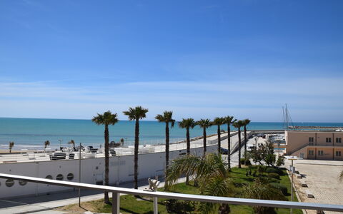 La Casa di Luigi: Blå, Hav, Ocean, Kyst, Strand, Skygge, Tropics, Walkway