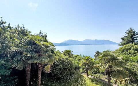 Malpaga: Himmel, Blå, Grøn, Blad, Natur, Vegetationen, Naturlige Landskab, Landskab, Coastal Og Oceaniske Landskabsformer, Plantesamfund