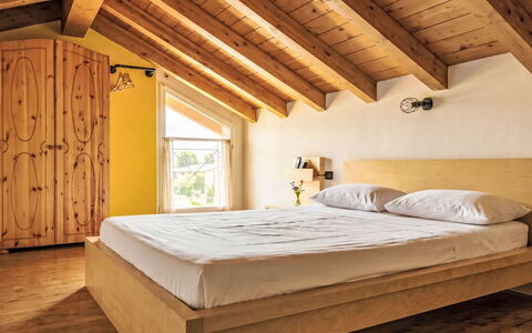 Tiny Loft: Svømmepøl, Boligområde, Thermae, Udvej, Kompositmateriale, Fritid, Estate, Kunstgræs, Hacienda, Villa