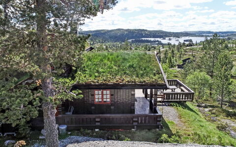 Hyttekos: Svømmepøl, Boligområde, Thermae, Udvej, Kompositmateriale, Fritid, Estate, Kunstgræs, Hacienda, Villa