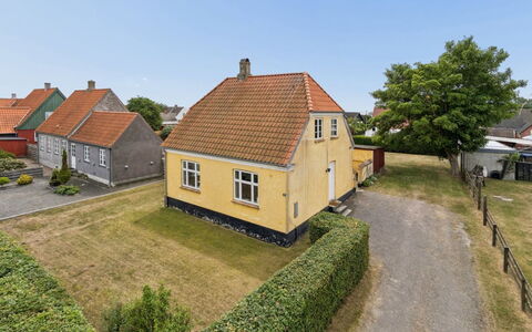 Toivo - 300M from the Sea