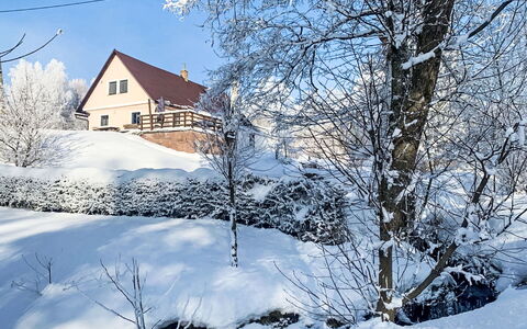 Babí: Boligområde, Lejlighed, Estate, Udvej, Mansion, Altan, Villa, Svømmepøl