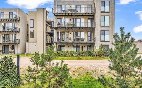 Krosse Krabbe: Boligområde, Lejlighed, Estate, Udvej, Mansion, Altan, Villa, Svømmepøl