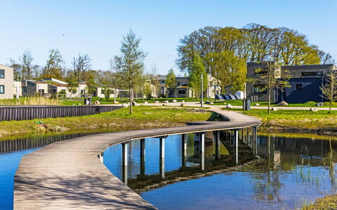 Krosse Krabbe: Boligområde, Lejlighed, Estate, Udvej, Mansion, Altan, Villa, Svømmepøl