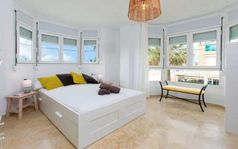 La Samba Beachfront: Boligområde, Lejlighed, Estate, Udvej, Mansion, Altan, Villa, Svømmepøl