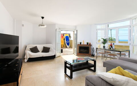 La Samba Beachfront: Boligområde, Lejlighed, Estate, Udvej, Mansion, Altan, Villa, Svømmepøl