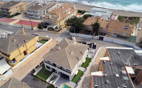 Sweet Home Cabo de Palos: Lejlighed, Arkitektur, Boligområde, Ejerlejlighed, Kompositmateriale, Urban Design, Altan, Blandet Brug, Skygge