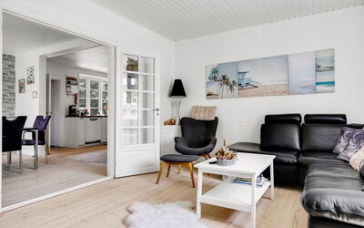 Melba - 13Km from the Sea