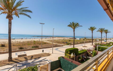 Maritim: Skygge, Lejlighed, Strand, Kyst, Tropics, Walkway, Altan, Hotel, Ferieby