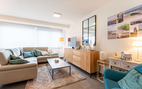 Cosy @ Sea: Møbel, Couch, Indretning, Lejlighed, Gulvbelægning, Stue, Etage, Loft, Værelse, Hjem