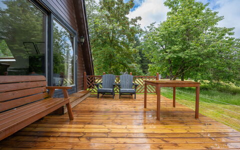 Loch Oich View (Lodge 6): Trægulve, Træ, Hårdttræ, Planke, Dæk, Bejdse, Veranda, Sommerhus, Boardwalk, Naturmateriale