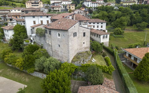 Casa Torre Il Castello: Møbel, Køkken & Spisebord, Stol, Etage, Hav, Altan, Ocean, Udvej, Eco Hotel, Spisestue