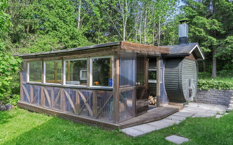 Whispering Woods: Træ, Sommerhus, Garden Bygninger, Hårdttræ, Bjælkehytte, Udendørs Struktur, Veranda, Skur, Naturmateriale, Skygge