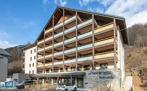 Vaujany 125: Familie Bil, Lejlighed, Luksus Køretøj, Stor Mellemklassebil, Parkering, Sedan, Kompakt Bil, Bybil