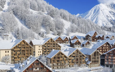 Vaujany 125: Familie Bil, Lejlighed, Luksus Køretøj, Stor Mellemklassebil, Parkering, Sedan, Kompakt Bil, Bybil