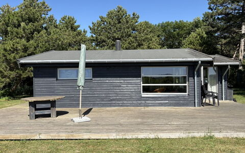 Vilmar - 450M from the Sea: Træ, Sommerhus, Hus, Hjem, Dør, Land Lot, Sidespor, Skygge, Garden Bygninger, Planke
