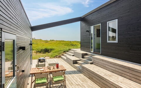 Ajvi - 250M from the Sea: Lejlighed, Ejerlejlighed, Blandet Brug, Hotel, Altan