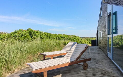 Ajvi - 250M from the Sea: Lejlighed, Ejerlejlighed, Blandet Brug, Hotel, Altan