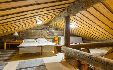 Luostonseita 2: Lejlighed, Ejerlejlighed, Blandet Brug, Hotel, Altan