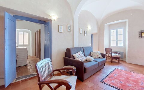 Casa Memmi Mouriès: Gulvbelægning, Møbel, Loft, Etage, Indretning, Værelse, Stol, Stue, Couch