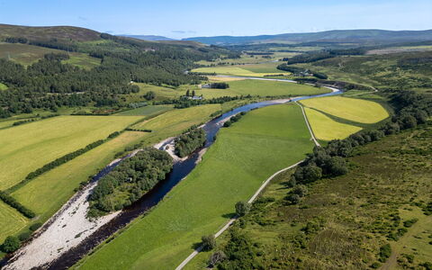 Strathnoon: Krop Af Vand, Naturlige Landskab, Landskab, Almindeligt, Græs-, Bank, Vandløb, Flod, Luftfotografering, Fugleperspektiv