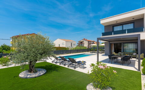 Villa Angelus: Lejlighed, Ejerlejlighed, Blandet Brug, Hotel, Altan
