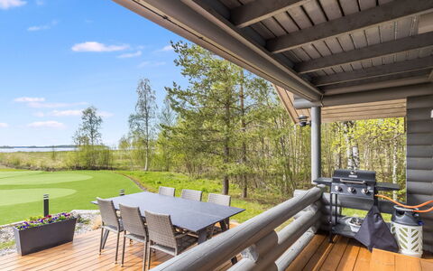 Villa Praava B: Dæk, Veranda, Udendørs Møbler, Skygge, Hårdttræ, Gård, Gårdhave, Udendørs Struktur, Stol, Eco Hotel