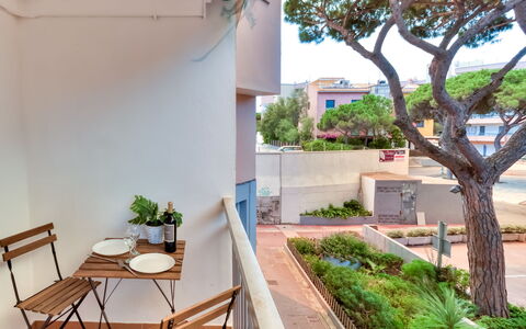 Cannes: Lejlighed, Boligområde, Urban Design, Altan, Ejerlejlighed, Skygge, Gårdsplads