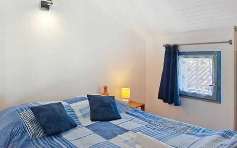 Les Dunes: Indretning, Væg, Etage, Gulvbelægning, Træ, Loft, Møbel, Soveværelse, Værelse, Seng
