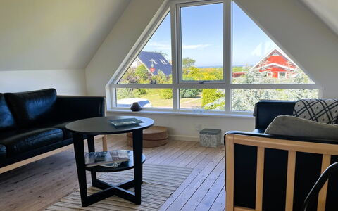 Rosalie - 150M from the Sea: Blå, Boligområde, Lejlighed, Ejerlejlighed, Udvej, Altan, Estate, Lawn, Svømmepøl, Hotel