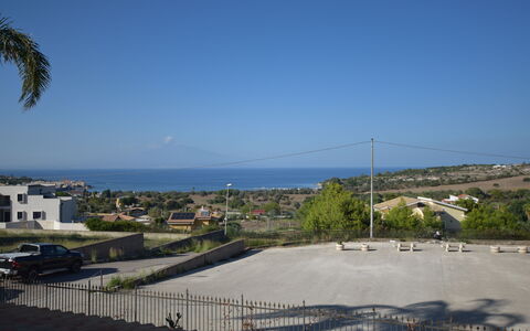La Villa di Giusy: Himmel, Landskab, Land Lot