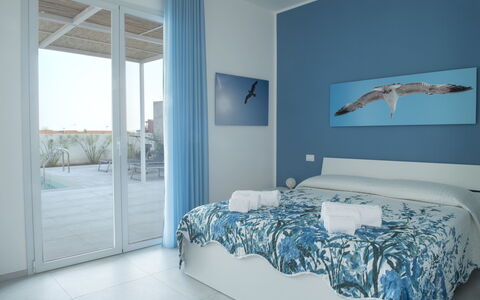 A Casa di Gio: Møbel, Lejlighed, Stol, Skygge, Hotel, Udvej, Altan, Villa, Soveværelse, Penthouselejlighed