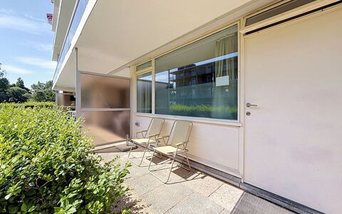 Hyacint with Parking: Indretning, Etage, Lejlighed, Kompositmateriale, Altan, Skygge, Ejerlejlighed, Glas, Dagslys, Vindue Behandling