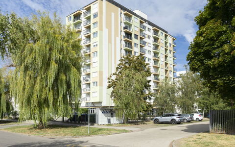 Silver: Daytime, Bygning, Lejlighed, Boligområde, City, Byområde, Kvarter, Facade, Ejerlejlighed