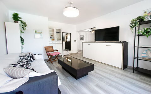 Son de Mar Gondola: Møbel, Indretning, Stol, Udendørs Møbler, Naturmateriale, Skygge, Udendørs Bord, Design, Restaurant, Køkken & Spisebord