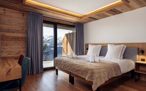La Rosière 620: Træ, Hårdttræ, Planke, Bejdse, Tømmer, Krydsfiner, Trægulve, Soveværelse, Altan, Hotel