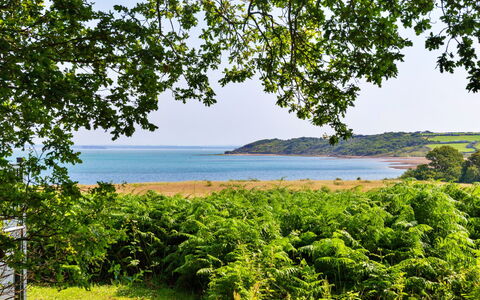 Seascape: Blå, Vand, Grøn, Krop Af Vand, Vegetationen, Naturlige Landskab, Kyst, Horisont, Sommer, Coastal Og Oceaniske Landskabsformer