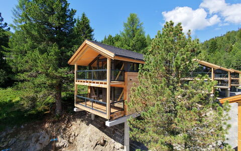 02 Nth051 18B Sup Chalet mit Sauna und Hot Tub 2 e: Træ, Sommerhus, Bjælkehytte, Tømmer, Hårdttræ, Udendørs Struktur, Lærk, Altan