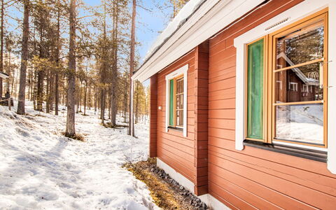 Naavarinne: Træ, Sidespor, Sommerhus, Hus, Hjem, Planke, Garden Bygninger, Bjælkehytte, Hårdttræ, Veranda