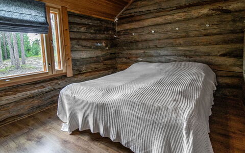 Ylläs 1: Møbel, Indretning, Gulvbelægning, Etage, Bord, Træ, Loft, Stol, Værelse, Couch