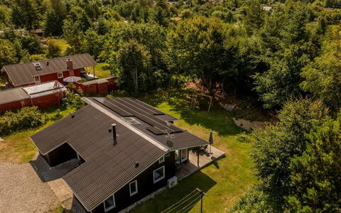 Anemette - 900M from the Sea: Hus, Boligområde, Landskab, Hjem, Tag, Land Lot, Landdistrikt, Almindeligt, Sommerhus, Estate