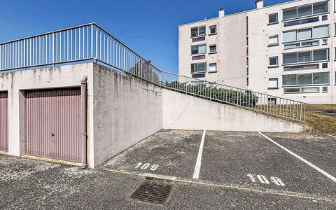 Résidence de la Mer: Arkitektur, Lejlighed, Kompositmateriale, Beton, Ejerlejlighed, Altan, Hegn, Home Fencing