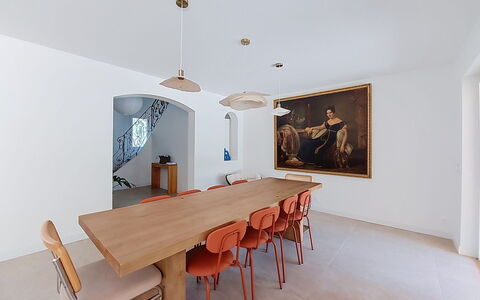 La Villa Nana: Møbel, Indretning, Lejlighed, Etage, Gulvbelægning, Bord, Stol, Stue, Værelse, Hjem