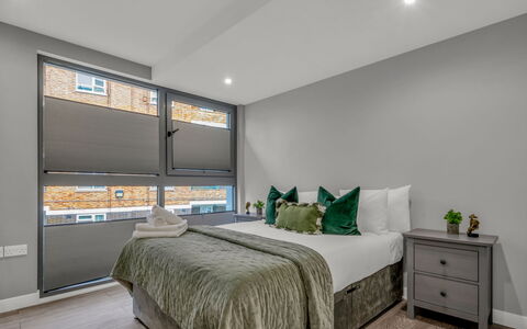Hoxton 310: Indretning, Gulvbelægning, Loft, Etage, Møbel, Seng, Værelse, Sengetøj, Sengetøj, Soveværelse