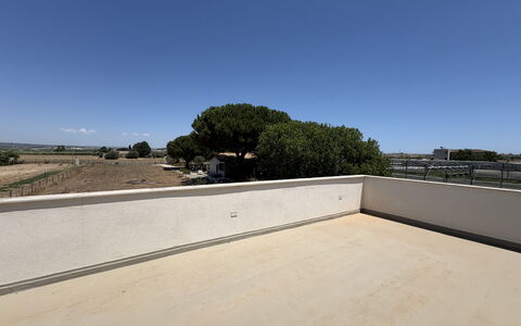 Villa la Vigne: Skygge, Dagslys, Altan