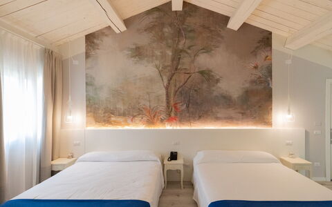 Relais Villa Mirandola: Indretning, Loft, Soveværelse, Værelse, Seng, Sengetøj, Sengetøj, Sengetøj, Bed Frame, Maling