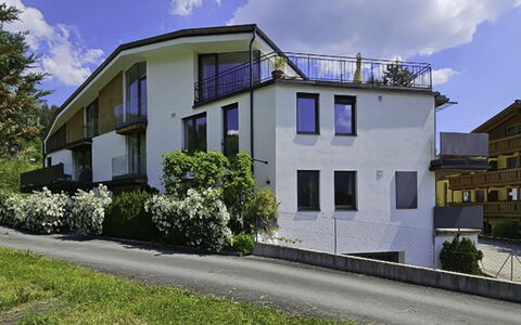 Weidach 10 Top 6: Bygning, Vindue, Boligområde, Hus, Hjem, Facade, Tag, Urban Design, Menneskelig Bosættelse, Sommerhus