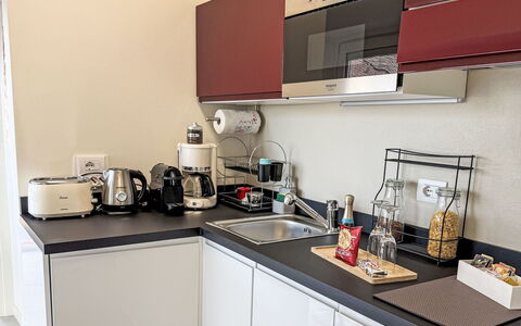 Colazza 100: Køkken Apparat, Køkken, Countertop, Større Bandage, Husholdningsapparat, Lille Apparat, Komfur, Indretning, Komfur, Cabinetry